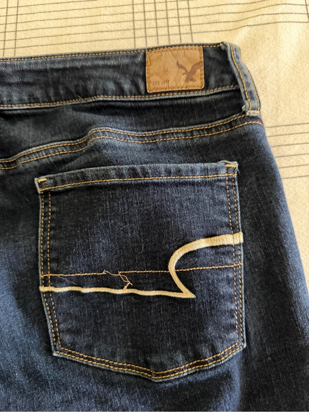 American Eagle Outfitters Skinny Super Stretch Jeans Blue Waist 12 - Picture 5 of 5